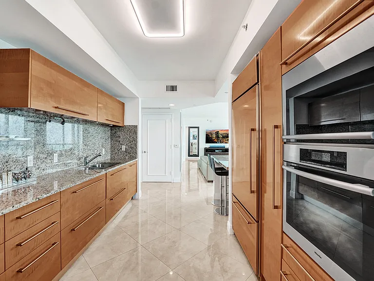 101 S Fort Lauderdale Beach Blvd #1107 — Photo 16