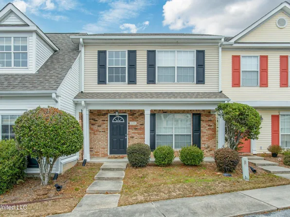206 Jefferson Pl, Hattiesburg, MS 39402