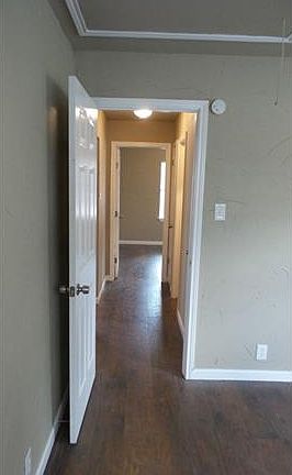 3rd image of 2620 Sycamore Ct