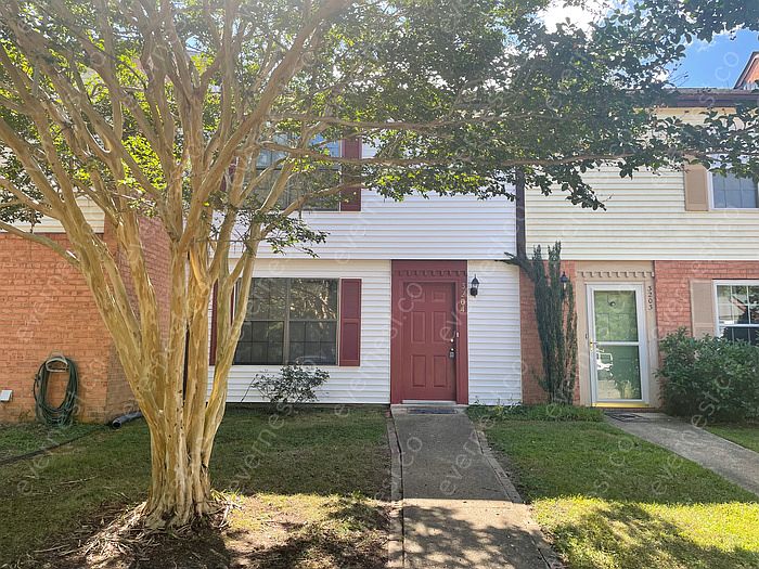 1st image of 3204 London Company Way