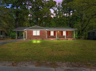 1028 Riverside Cir, Spring Lake, NC 28390