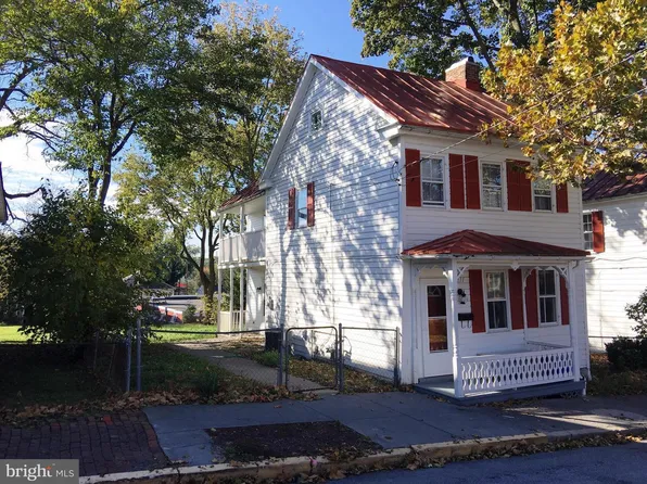 211 E Boscawen St, Winchester, VA 22601