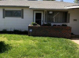 1601 E Penasco Dr, Hobbs, NM 88240