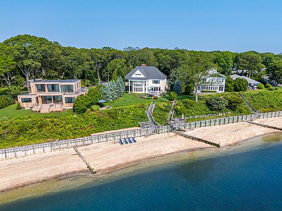 2nd image of 4510 Great Peconic Bay Blvd
