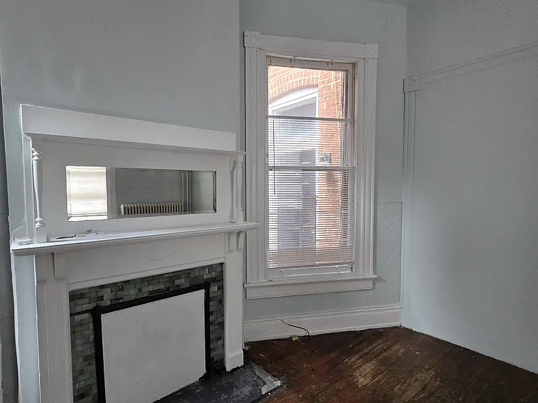 1016 Park Ave #B — Photo 6