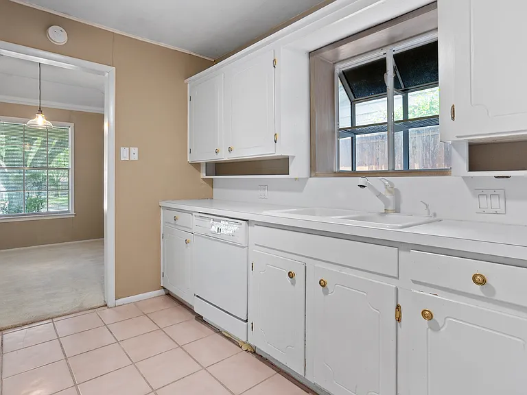 6948 Valhalla Rd — Photo 24