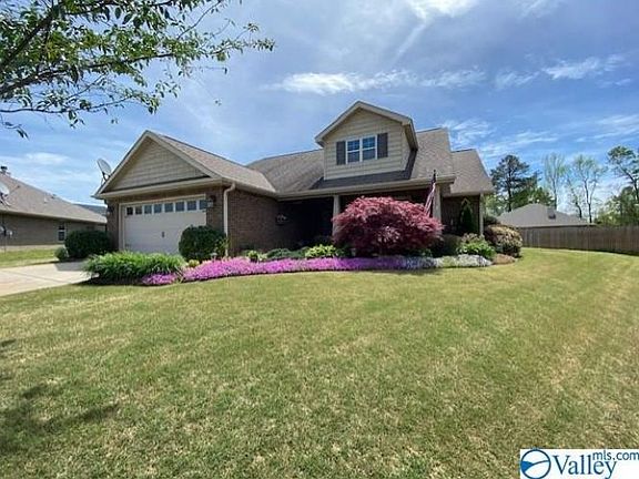 2nd image of 125 Coach Glen Ln