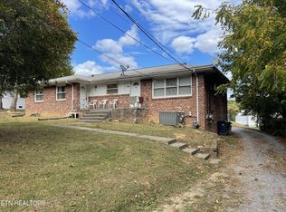 4802 Inskip Rd, Knoxville, TN 37912