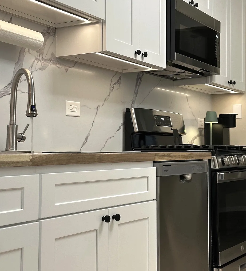 2 bed, 1200 sqft, $2,780 — Photo 2