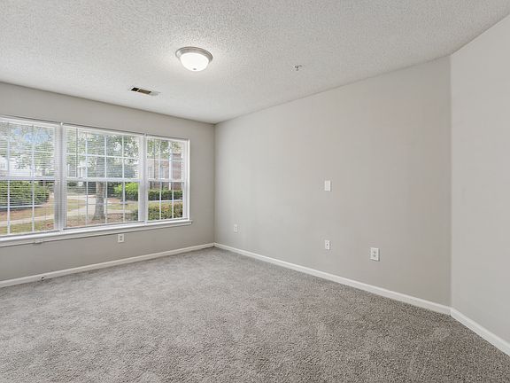 5th image of 5850 Hillandale Dr #1332