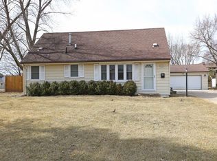 1434 19th Pl, West Des Moines, IA 50265
