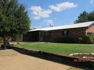 118 Laguna Dr, Sweetwater, TX 79556