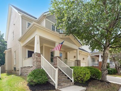 129 Naperville Dr, Cary, NC, 27519