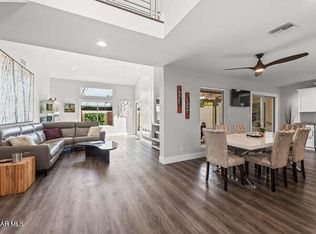 607 Westchester Ln, Thousand Oaks, CA 91320