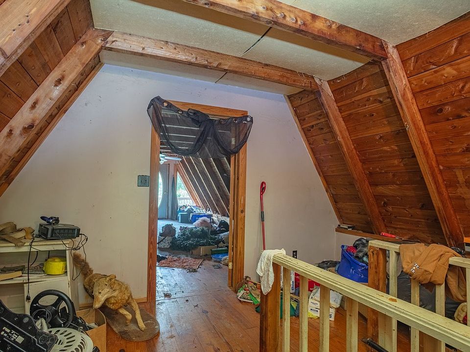 22nd image of 156 Tracy Rd