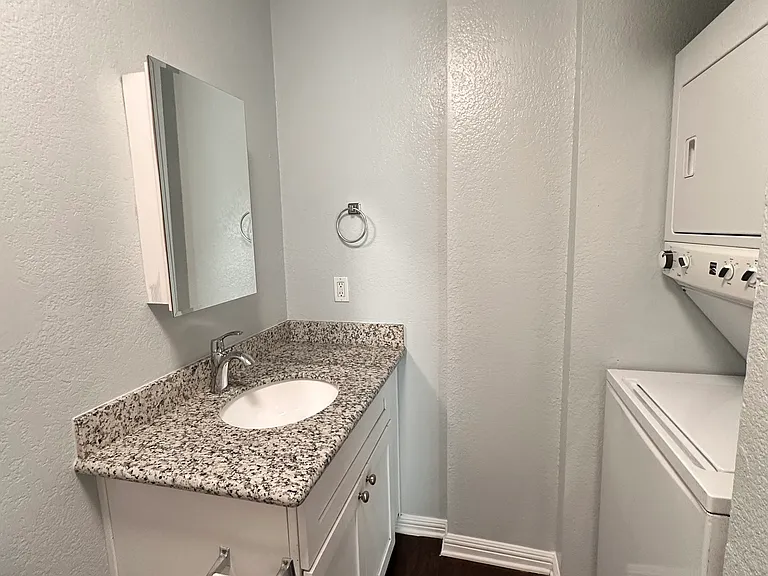 Cavalcade Heights 735 LLC — Photo 34