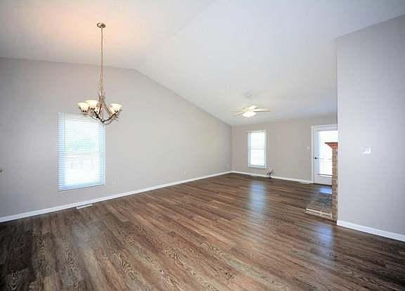 4th image of 5442 Delaney Dr