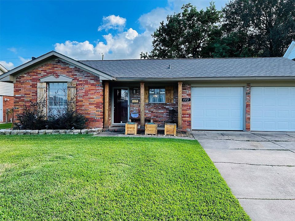 1st image of 402 Helen Dr
