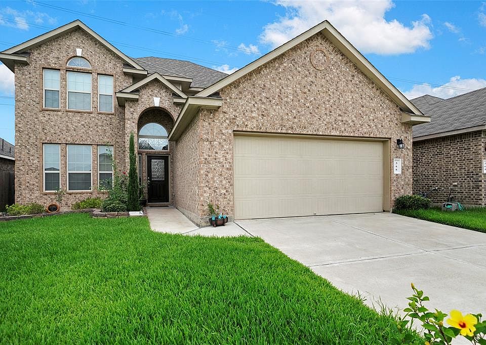 1st image of 366 Kendall Crest Dr