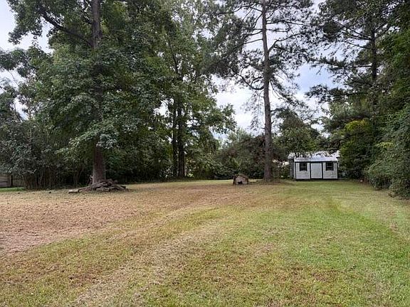 5th image of 111 Kitfield Rd
