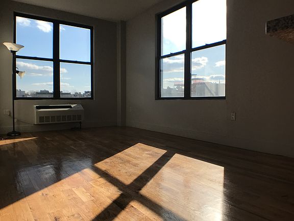 3rd image of 41 Kosciuszko St APT 416