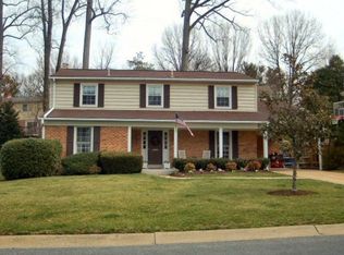 11819 Prestwick Rd, Potomac, MD 20854