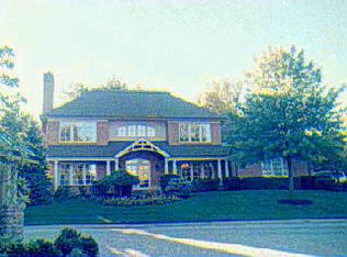 17 Hampton Ct, Cincinnati, OH 45208