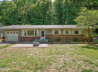116 Stone Rd, Knoxville, TN 37920