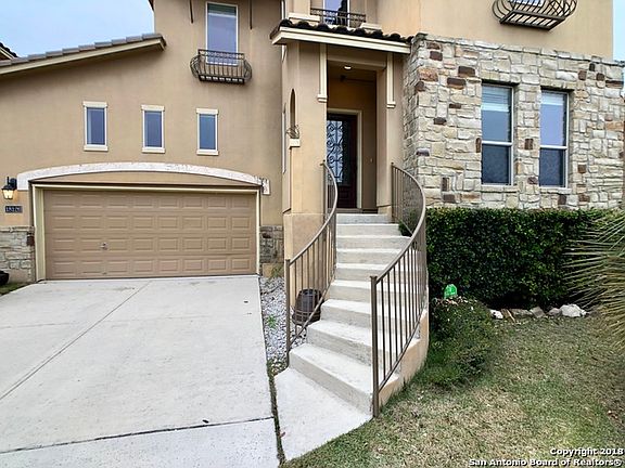 2nd image of 18126 Camino Del Mar