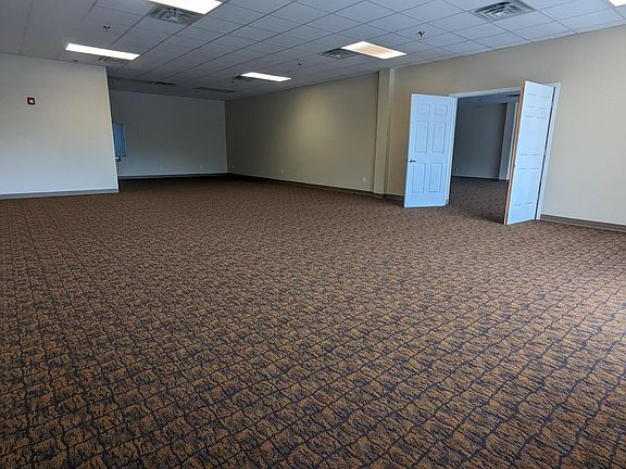 3rd image of 1100 Celebration Ave #112/114