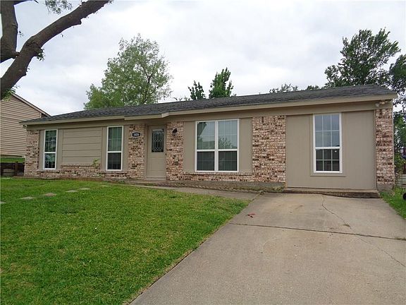 4th image of 1406 Quail Dr