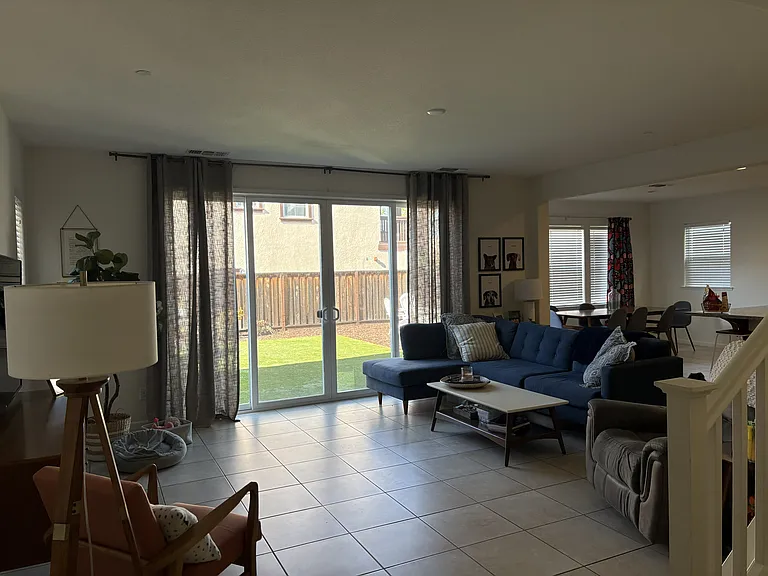 1081 Viognier Way — Photo 4