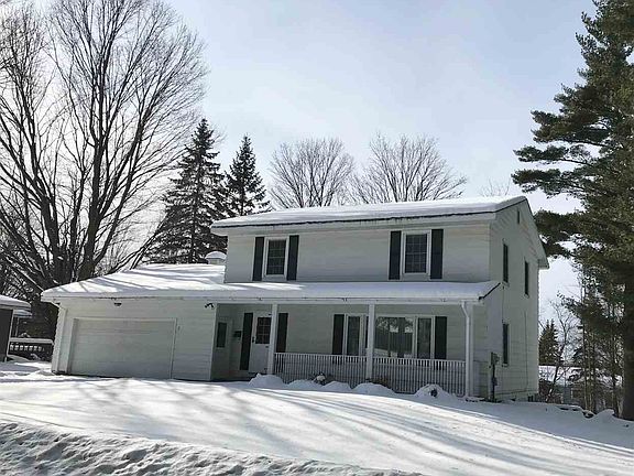 3rd image of 3 Drumlin Dr