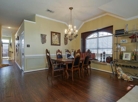 4th image of 6700 Kinross Dr