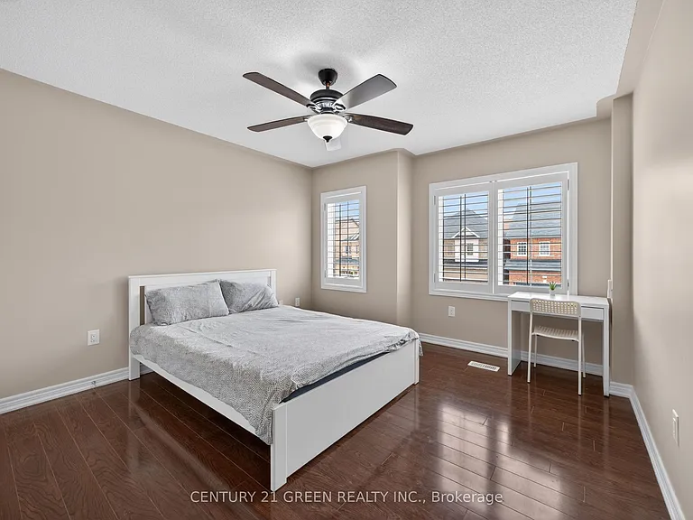 50 Bellcrest Rd — Photo 31
