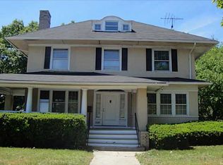 1145 Narragansett Blvd, Cranston, RI 02905