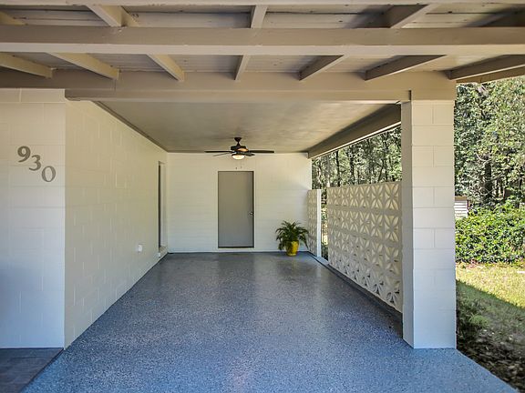 5th image of 930 Louise Ln