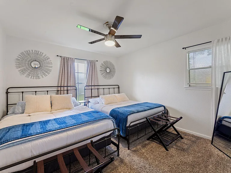 201 Fairlane Dr — Photo 19