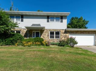 557 N Park Ridge Rd, Bloomington, IN 47408