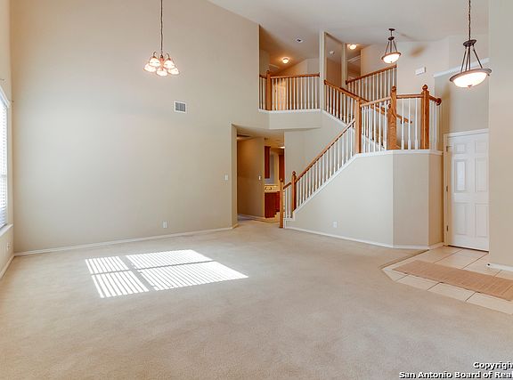 2nd image of 261 Cordero Dr