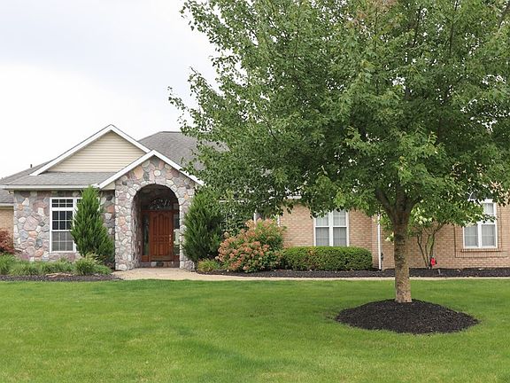 2nd image of 2359 Forest Hill Cir