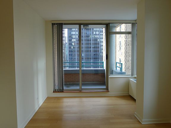 5th image of 145 E 48th St APT 33A