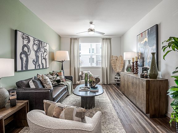 Prose Greenbriar apartments community photo