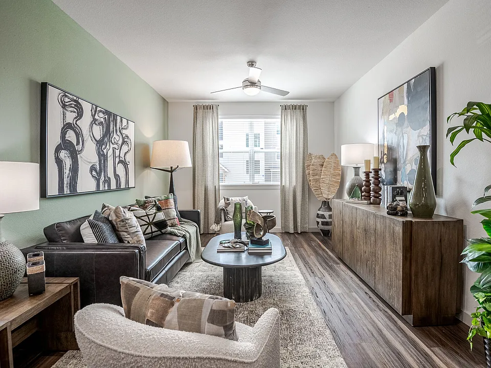Prose Greenbriar apartments community photo