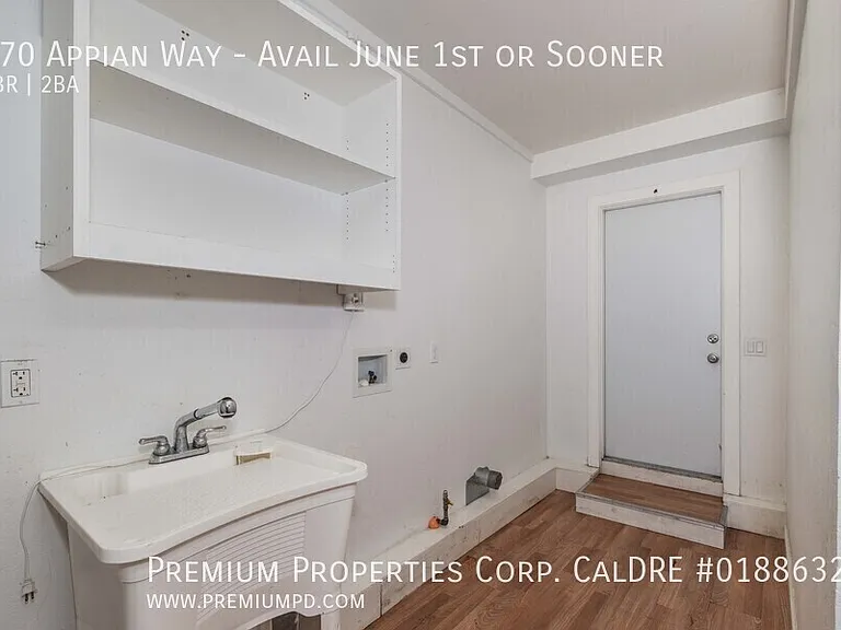 870 Appian Way #AVAIL JUNE 1ST OR SO — Photo 17