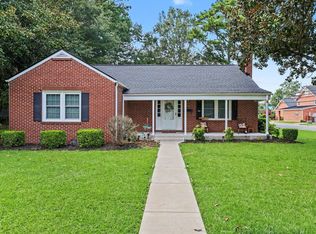 511 N Raiford St, Selma, NC 27576