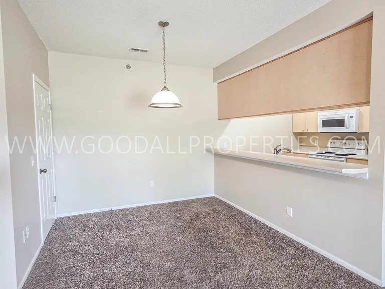 1760 SE La Grant Pkwy #44 — Photo 3