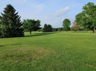 272 Coonpath Rd NE, Lancaster, OH 43130