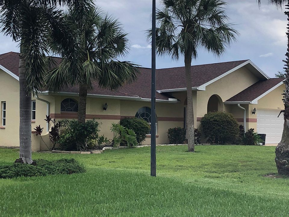 1st image of 9863 Country Oaks Dr