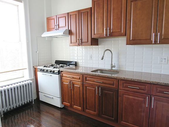 2nd image of 4707 6th Ave #3